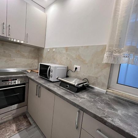 Apartment Tirana On Myslym Shyri Eksteriør bilde